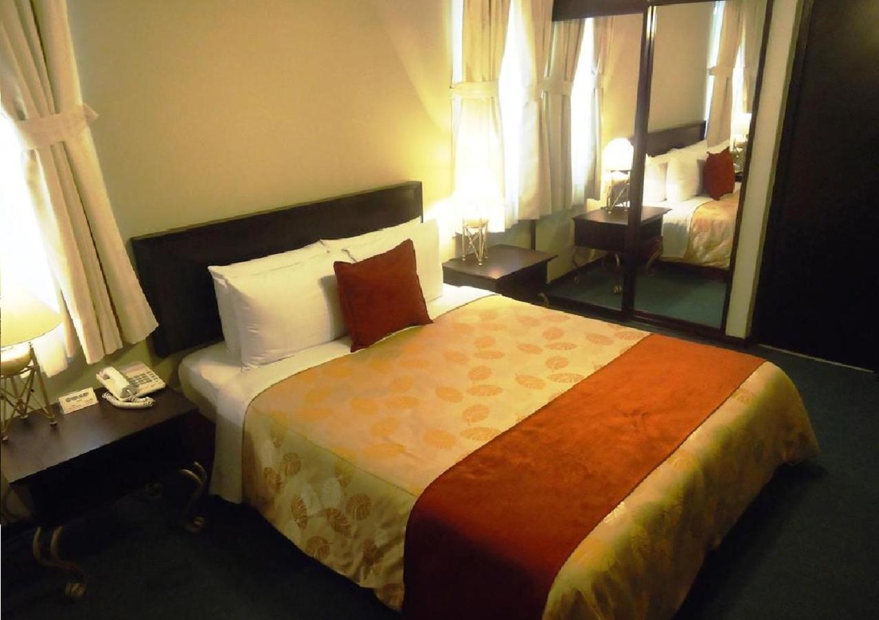 Leon De Oro Inn & Suites Лима Экстерьер фото