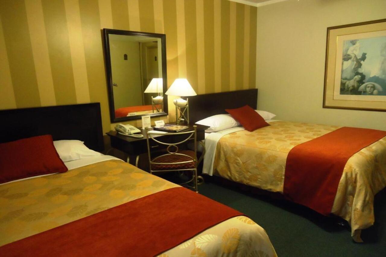 Leon De Oro Inn & Suites Лима Экстерьер фото
