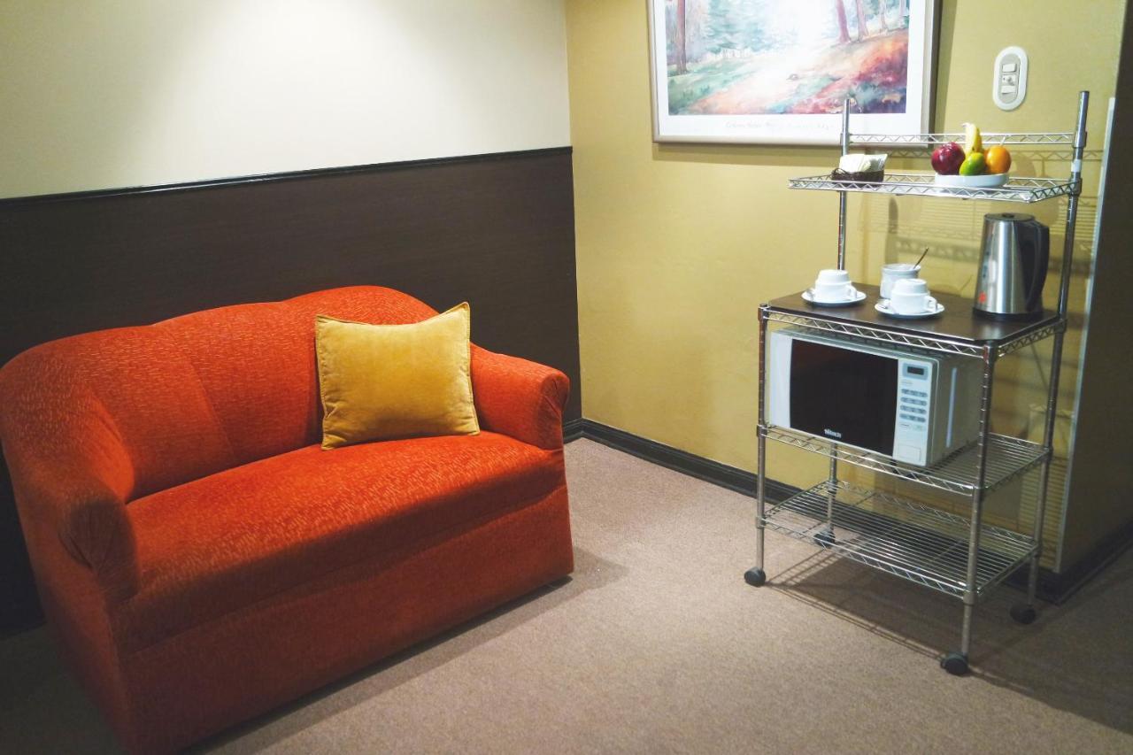 Leon De Oro Inn & Suites Лима Экстерьер фото