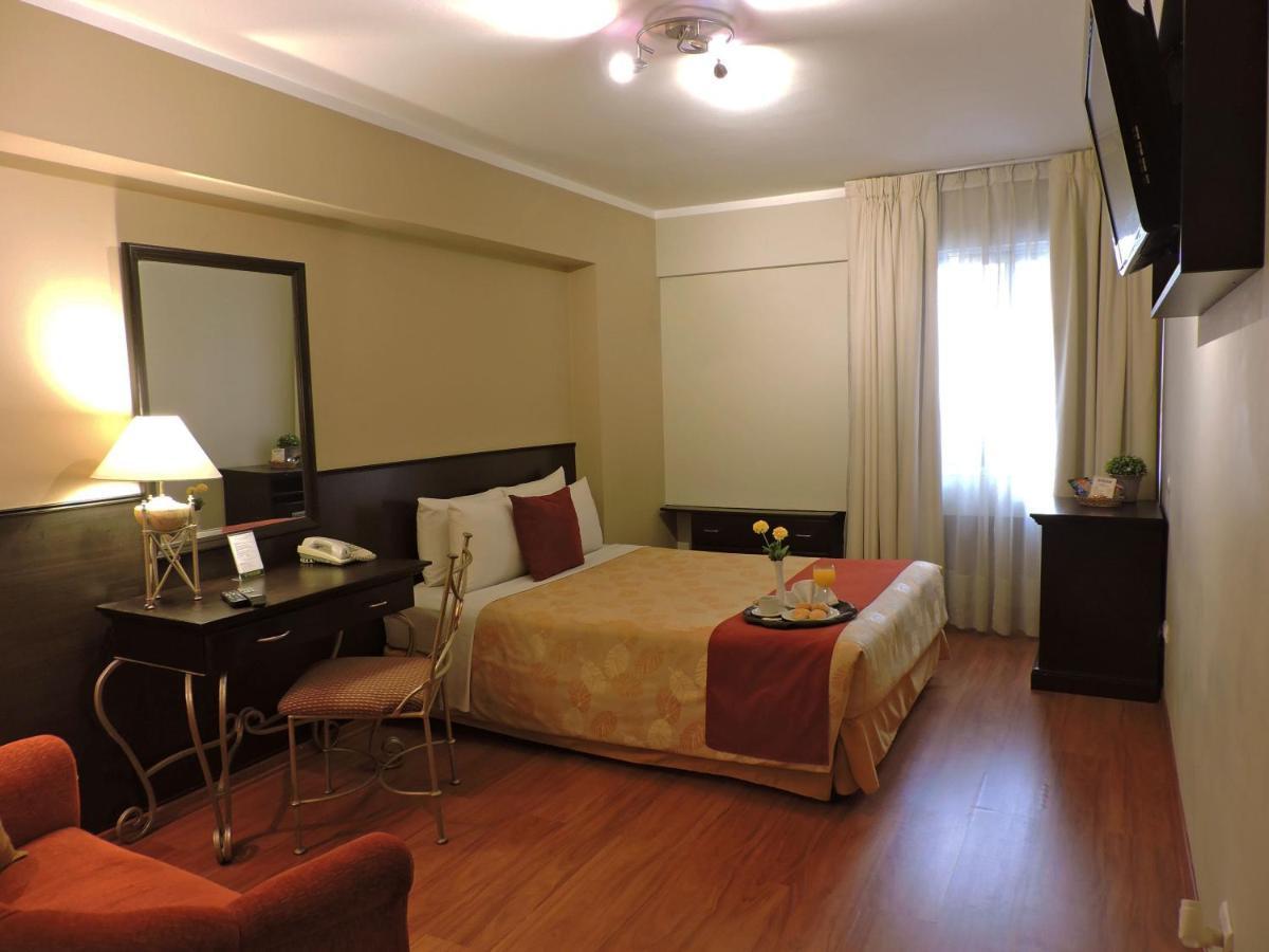 Leon De Oro Inn & Suites Лима Экстерьер фото